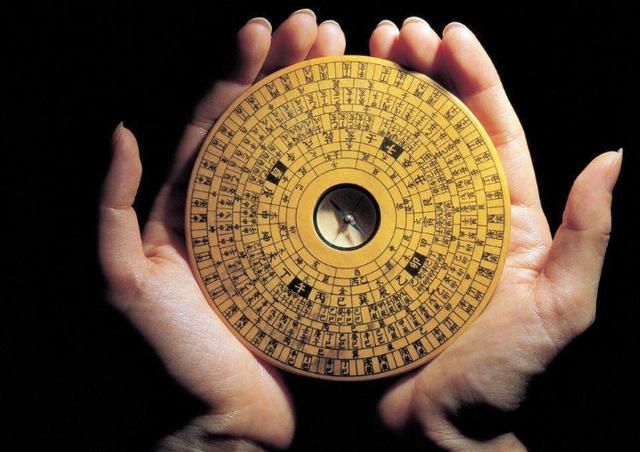 易经说：一个家庭常出变故？十有八九是出了4个“怪人”，要注意