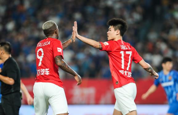 评论丨女足苏州集训;中超球队云集训;足协约谈万通