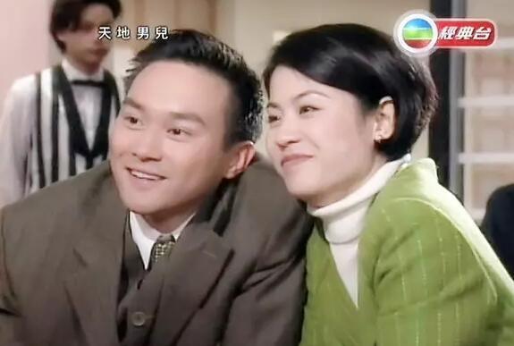 港风时代袁咏仪颜值巅峰,港星女神合照袁咏仪