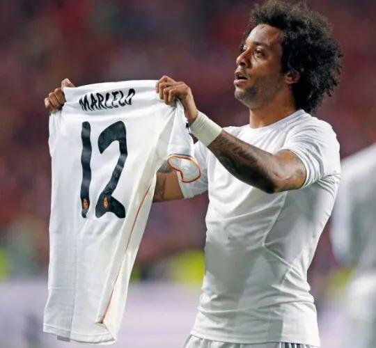 欧冠决赛致敬托雷斯,马德里德比致敬