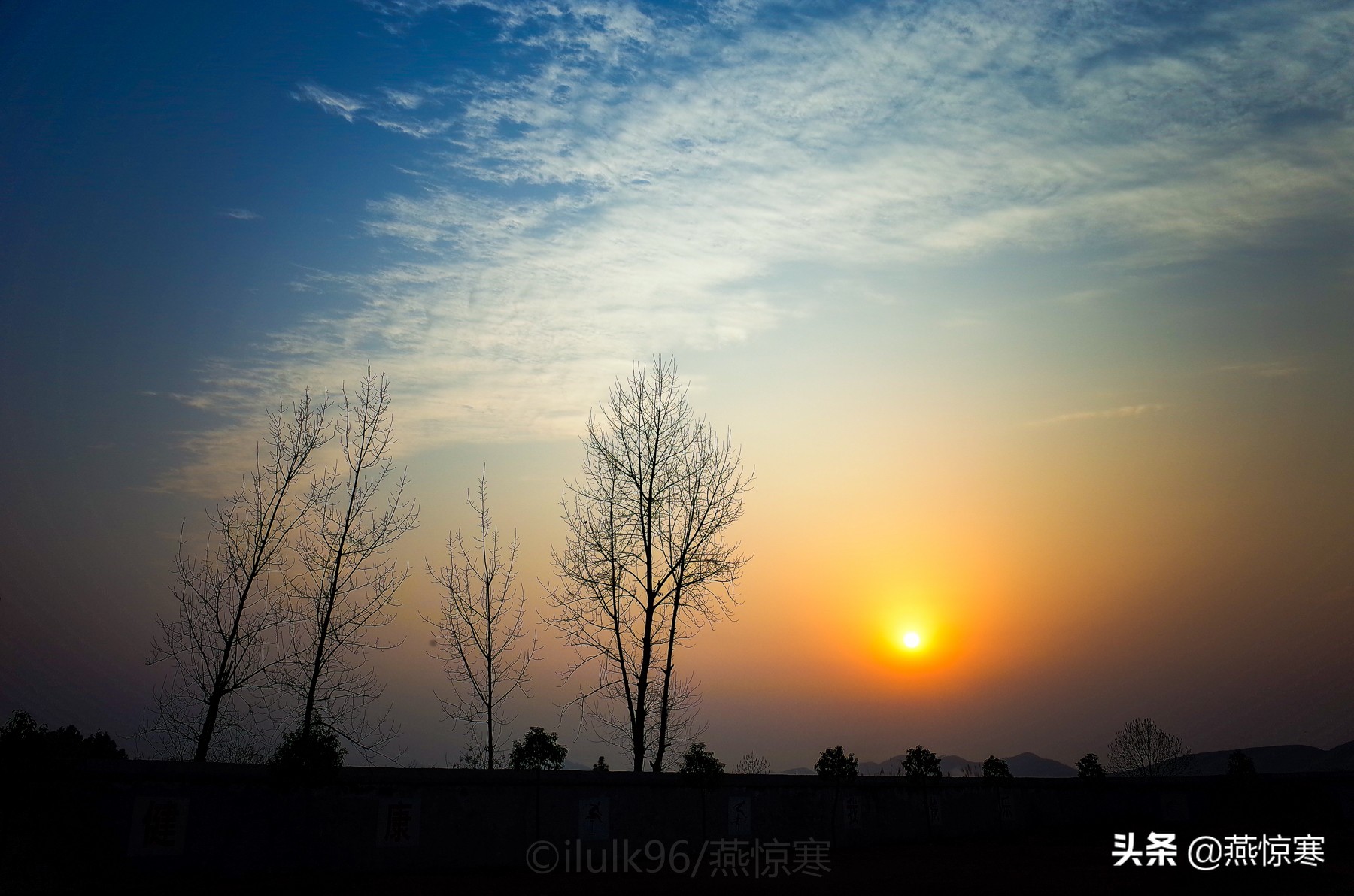 说说你用的相机,理光镜头和宾得通用吗