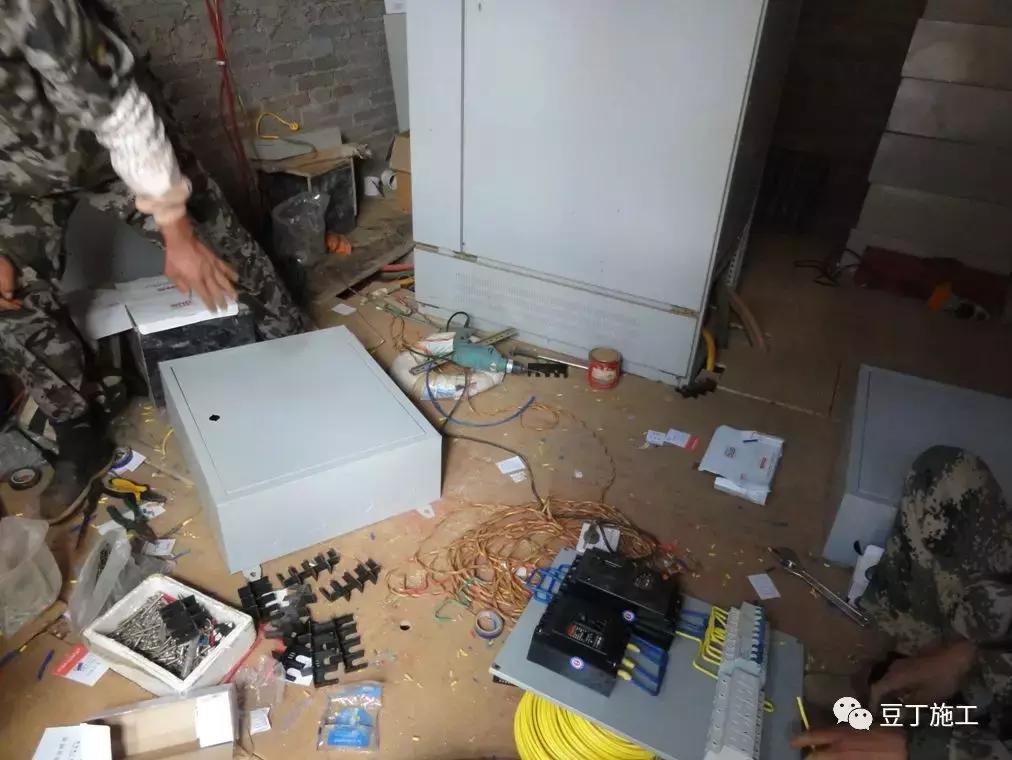 施工现场常见的临时用电违规现象,电力施工现场常见违章现象