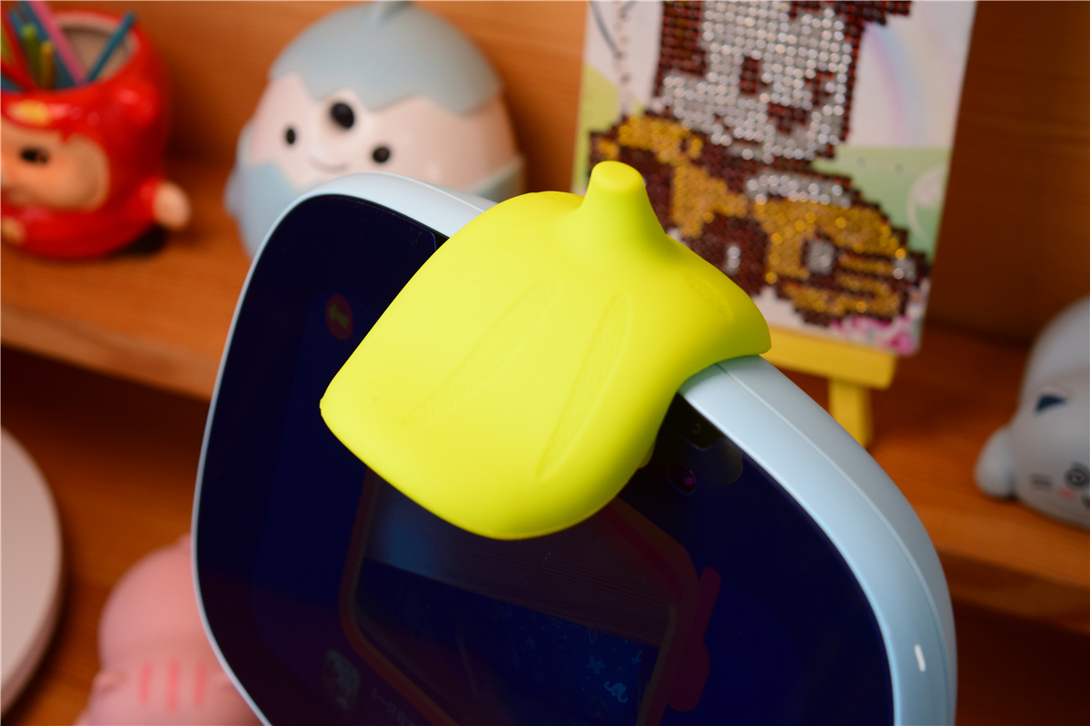 ai智能机器早教,聪聪ai机器人