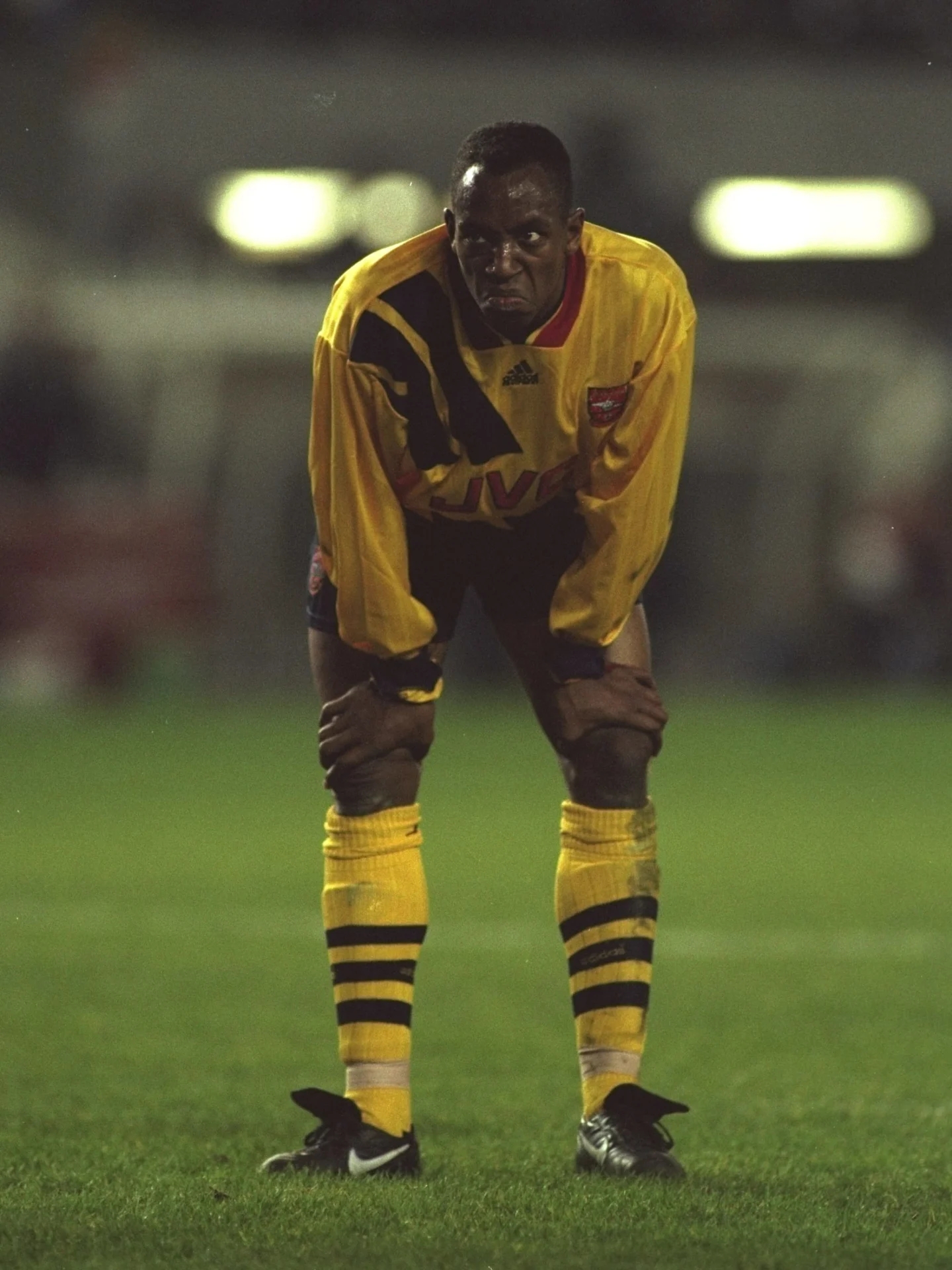 阿森纳经典客场球衣,阿森纳新球衣一览表