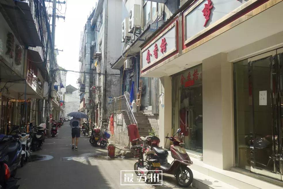 虎丘婚纱一条街2012年,虎丘婚纱城和虎丘婚纱一条街