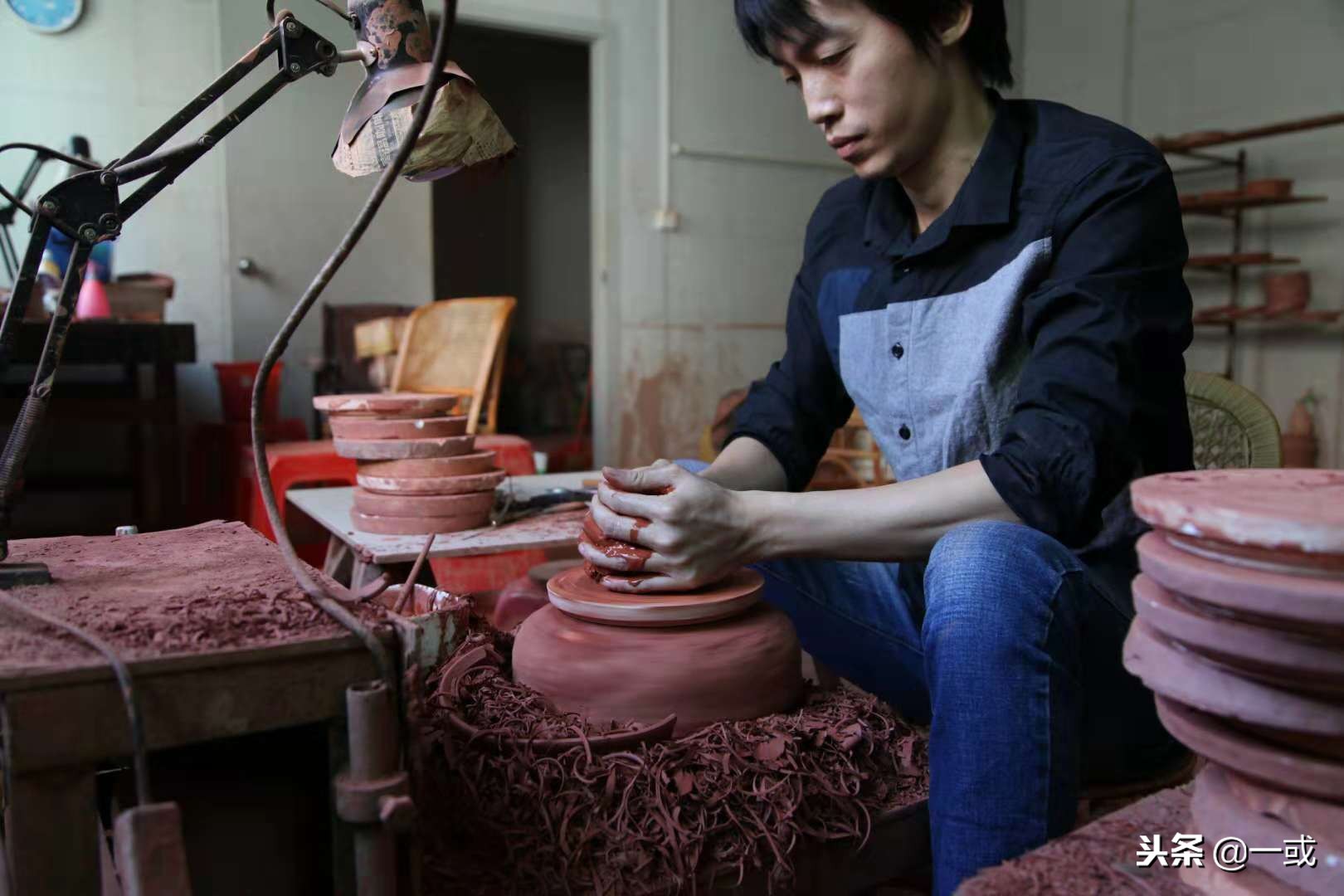 一把适合泡岩茶的潮州壶,潮州手拉壶和宜兴紫砂壶泡茶区别