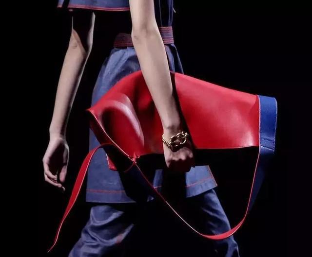 ep雅莹女神节,ep雅莹小西装