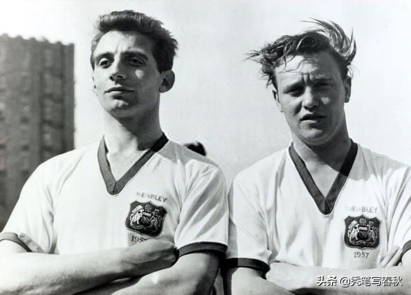 红魔曼联标志图,曼联为什么叫红魔鬼