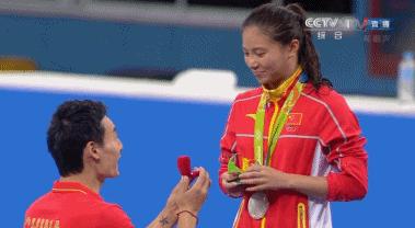 张继科刘诗雯扣球,张继科曾经猛追刘诗雯