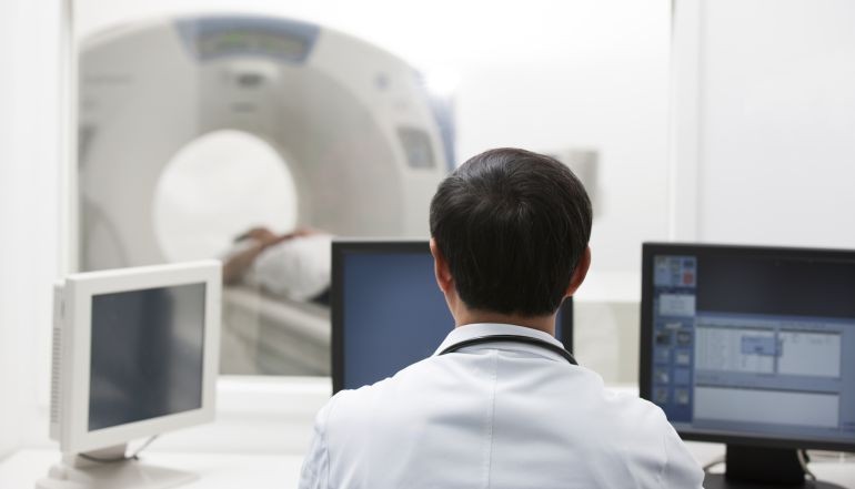 核磁共振仪为啥贵,为什么增强核磁共振那么贵