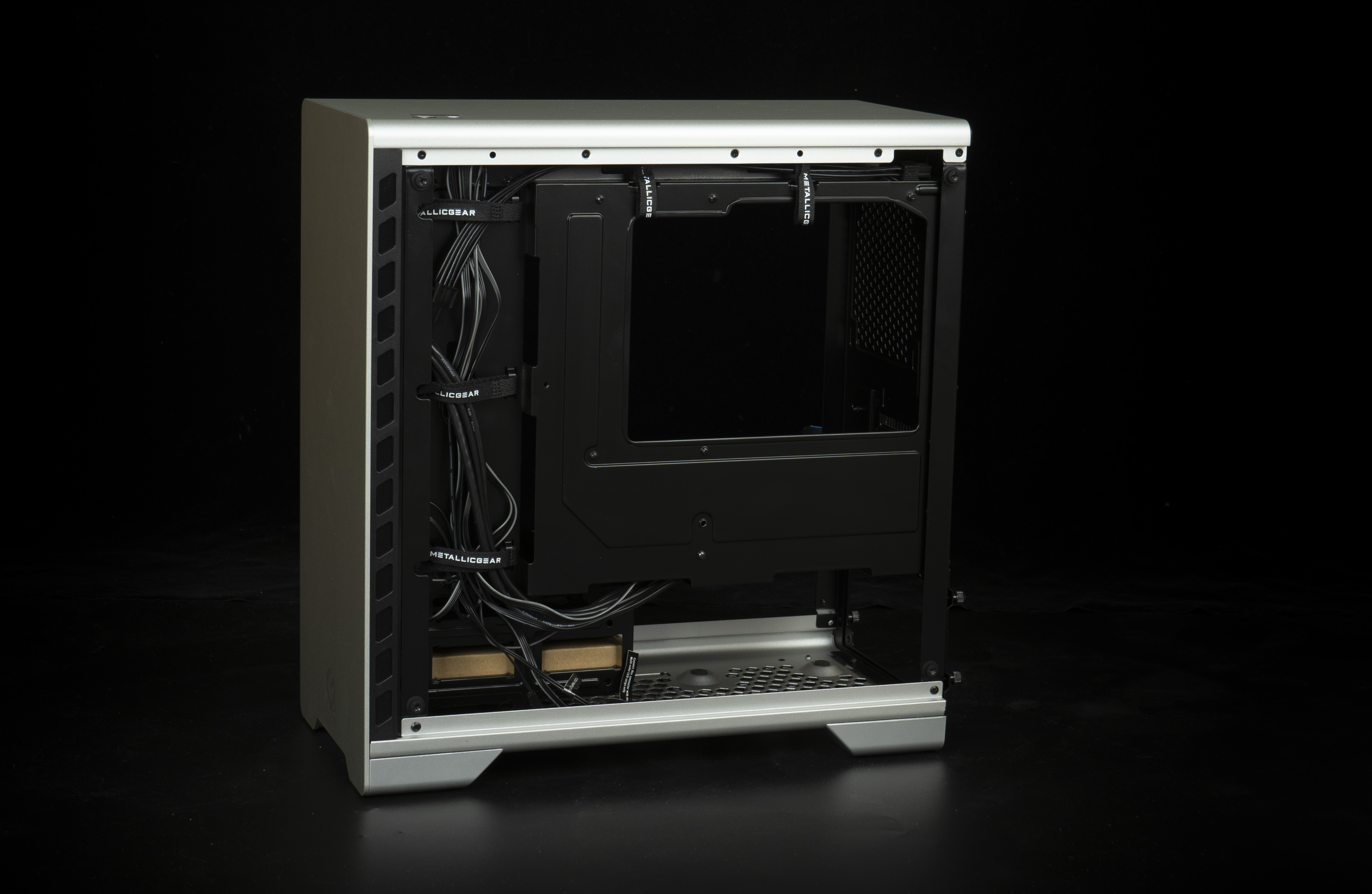 华硕tufb365m-plusgaming搭配i58500,华硕tufb365m-plusgaming搭配i59600kf