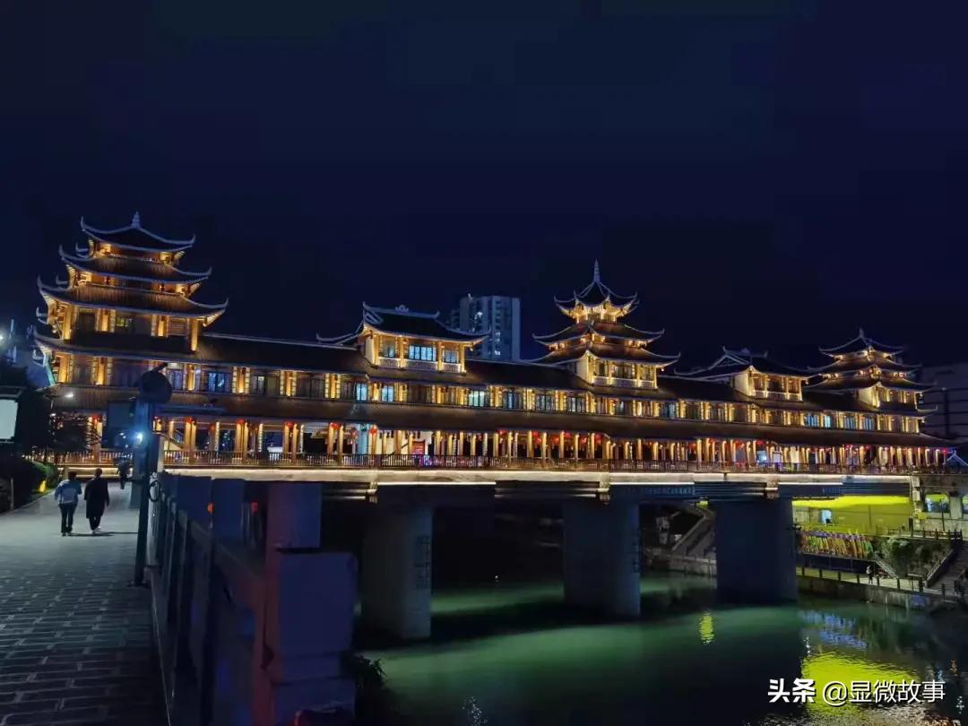 恩施风雨桥老年音乐团队,恩施风雨桥老人乐队