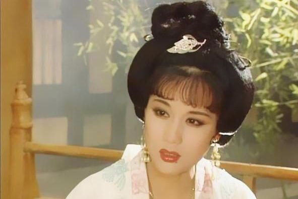 毛戈平化妆经典案例,毛戈平化妆师好吗