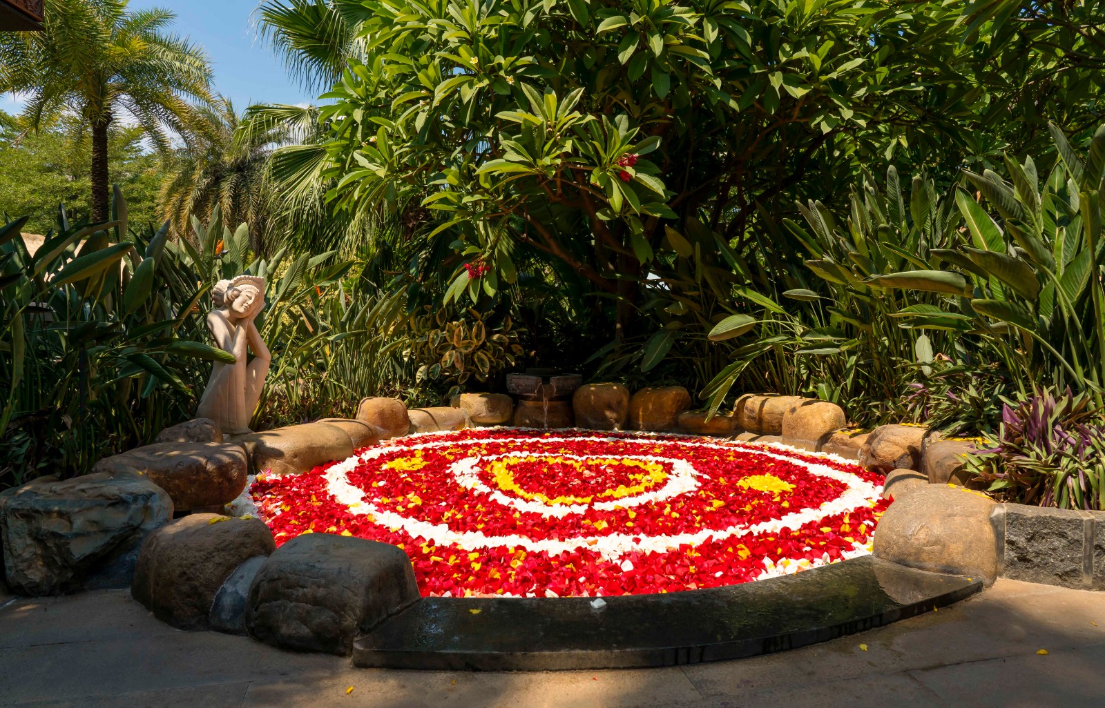 日月谷温泉渡假村养生阁,日月谷温泉渡假村招聘