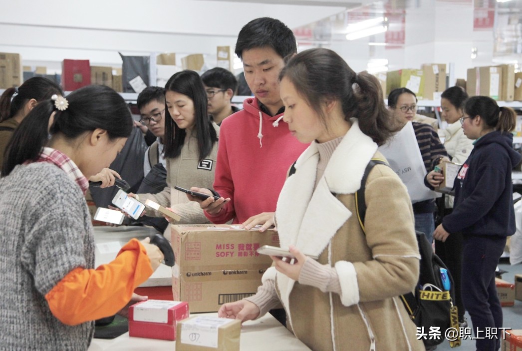 快递物流每天3亿单,快递日均3亿件