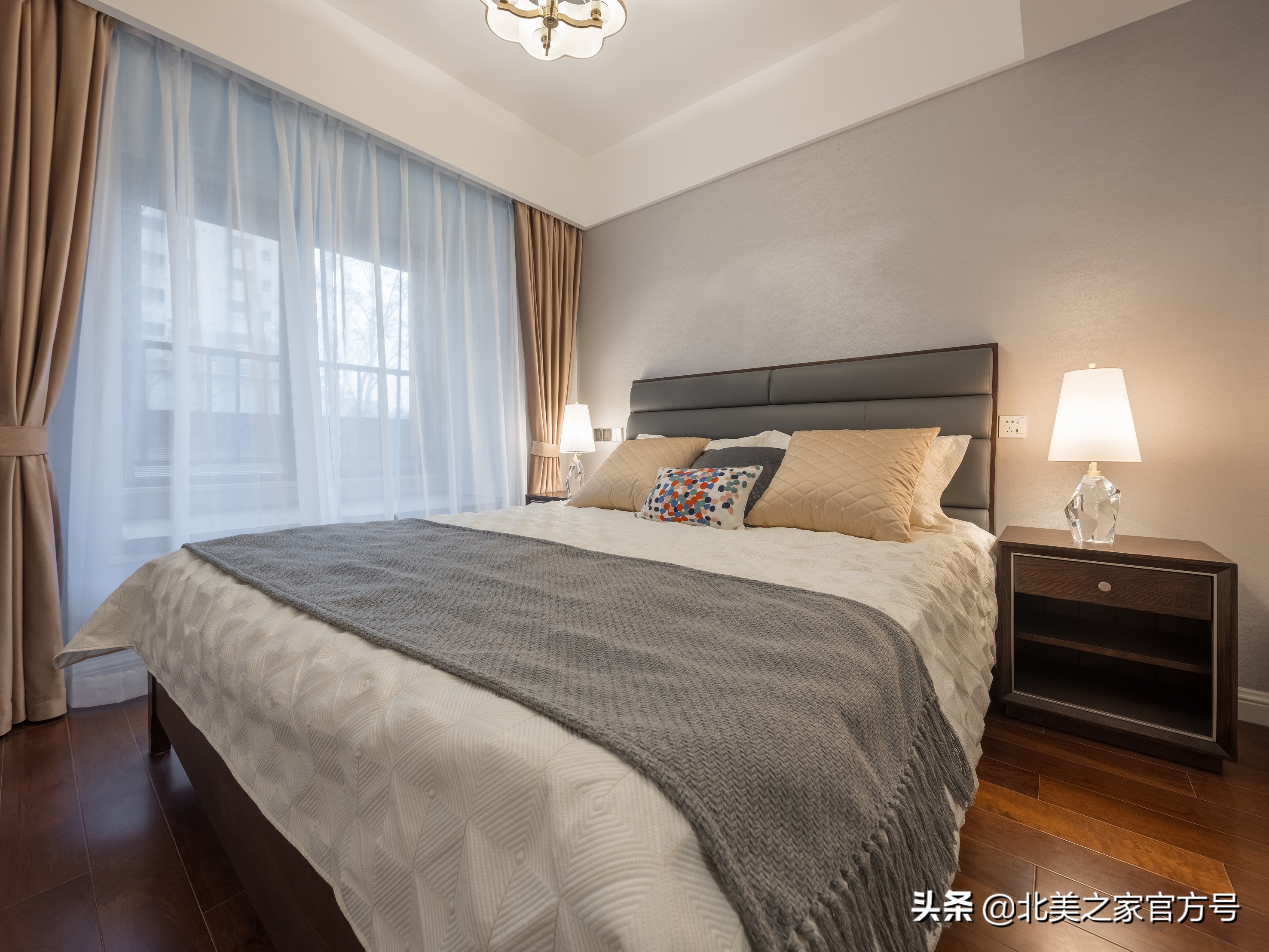 住在这样的家里感觉自己是艺术家 (艺术气息的家是什么体验)