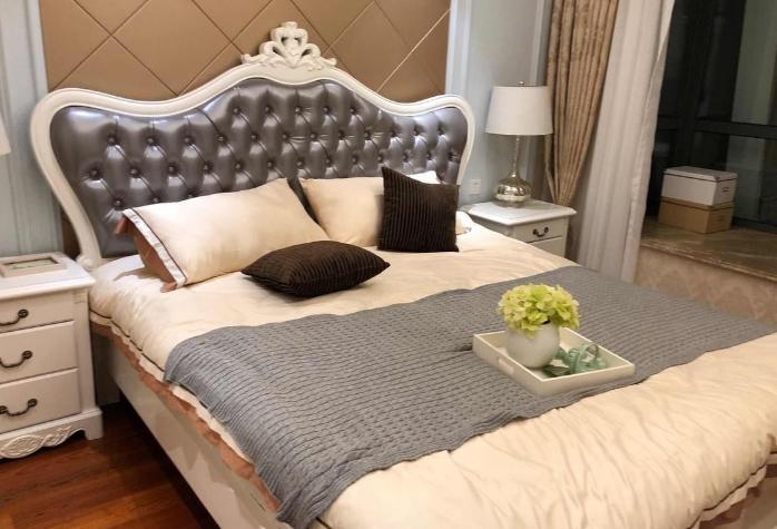 双人床1.5还是1.8好,双人床买2米还是1.8米的好