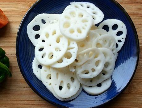 炒莲藕发黑怎么处理,用铁锅炒莲藕怎么样才不变色发黑