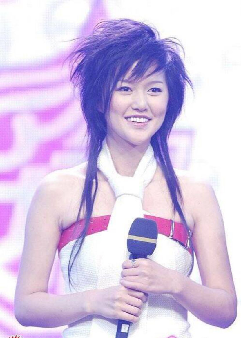 谭维维什么时候开始健身的,谭维维跑步前后对比