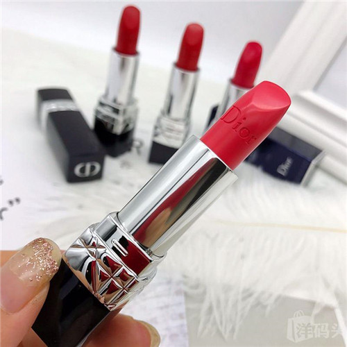 4支超好看的超级显白的口红推荐,推荐一款夏日显白的颜色