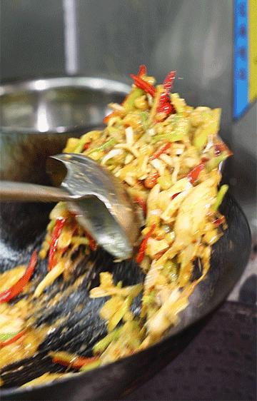 这店没什么,也就北上深全榜①,就在体育西