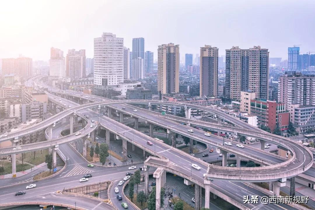 我是四川人而自豪用英语怎么说,我是四川人的骄傲