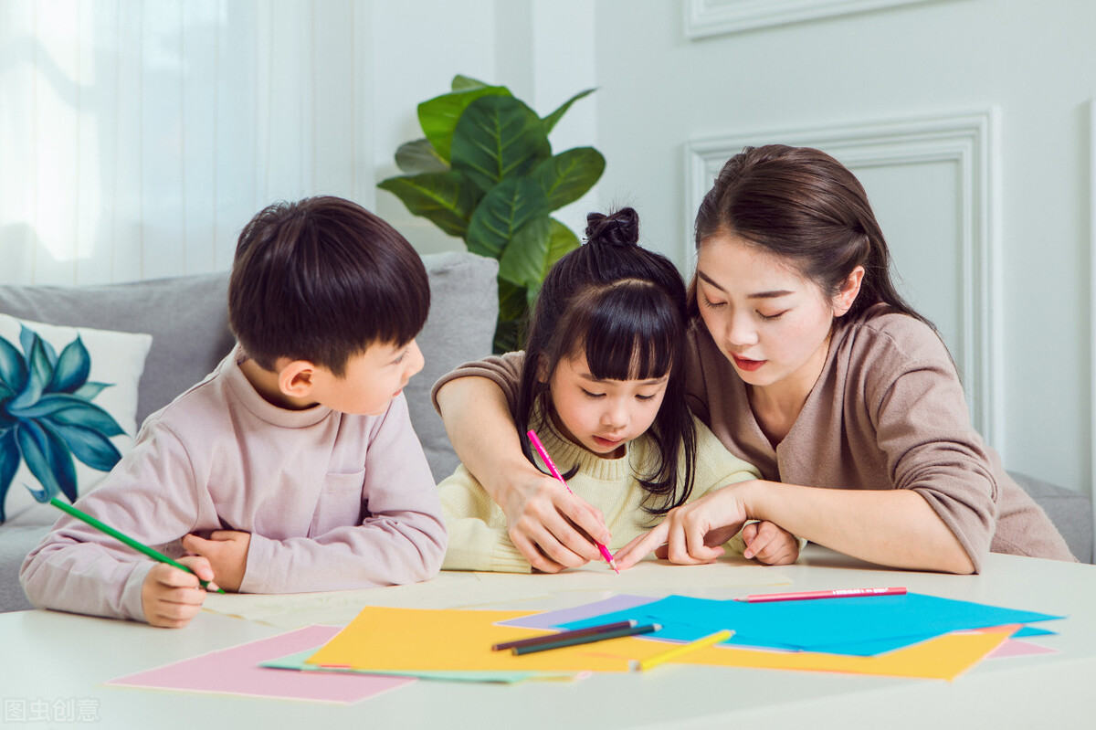 千年修得同船渡几世修得母女缘,百年修得同船渡今生今世