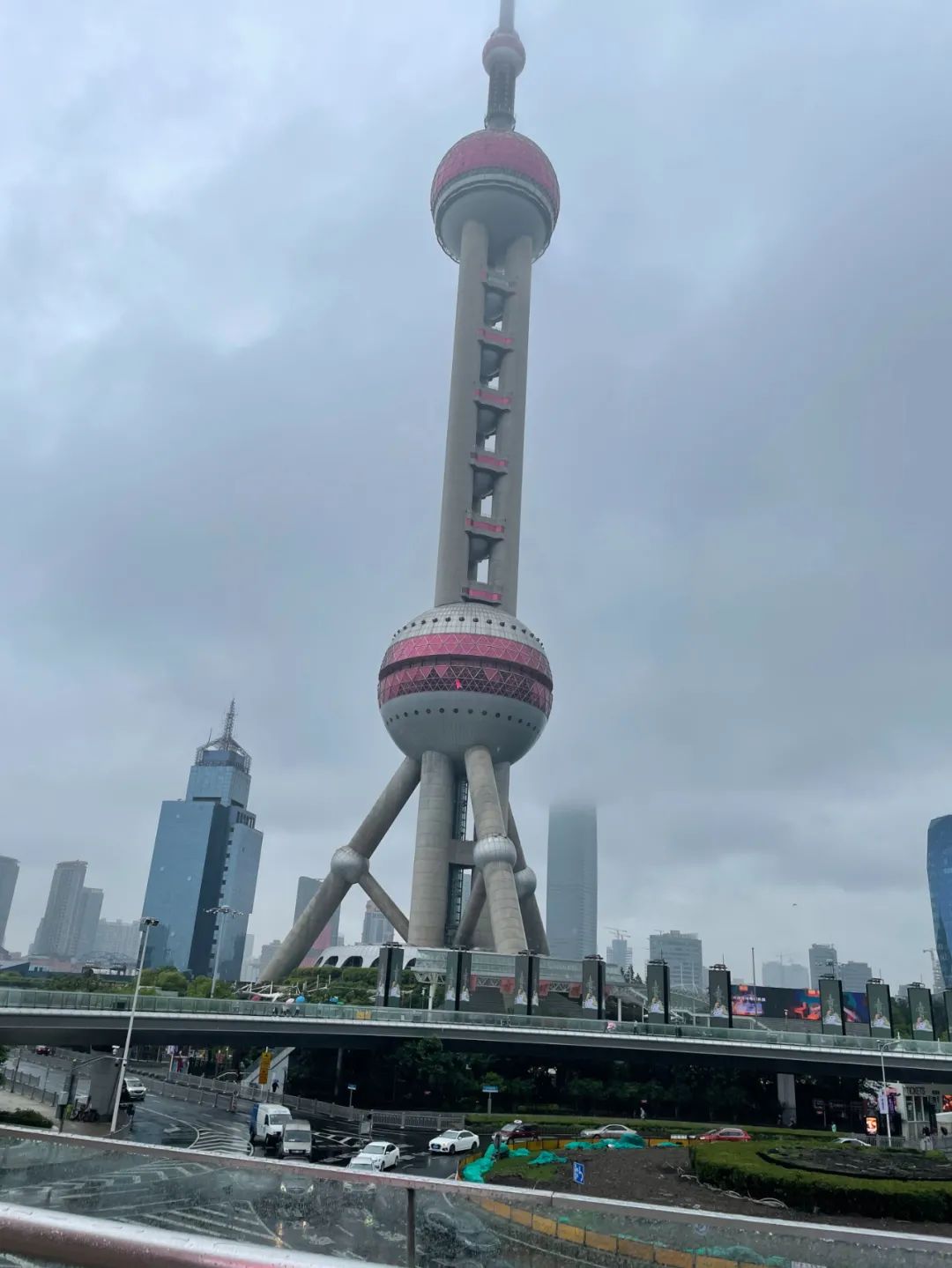 魔都调研！发现一家“起死回生”的商场