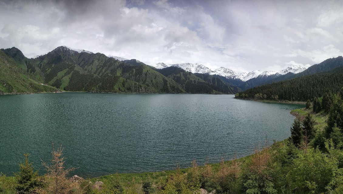 《西域散记》：*疆新**是全世界最安全的地方