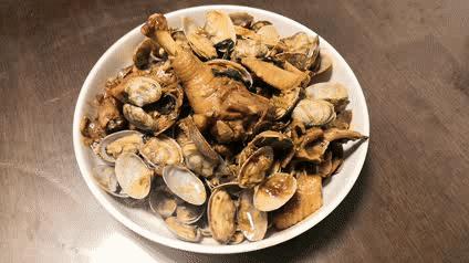 不辣的花甲炒鸡,鲜香花甲鸡的秘制酱料做法