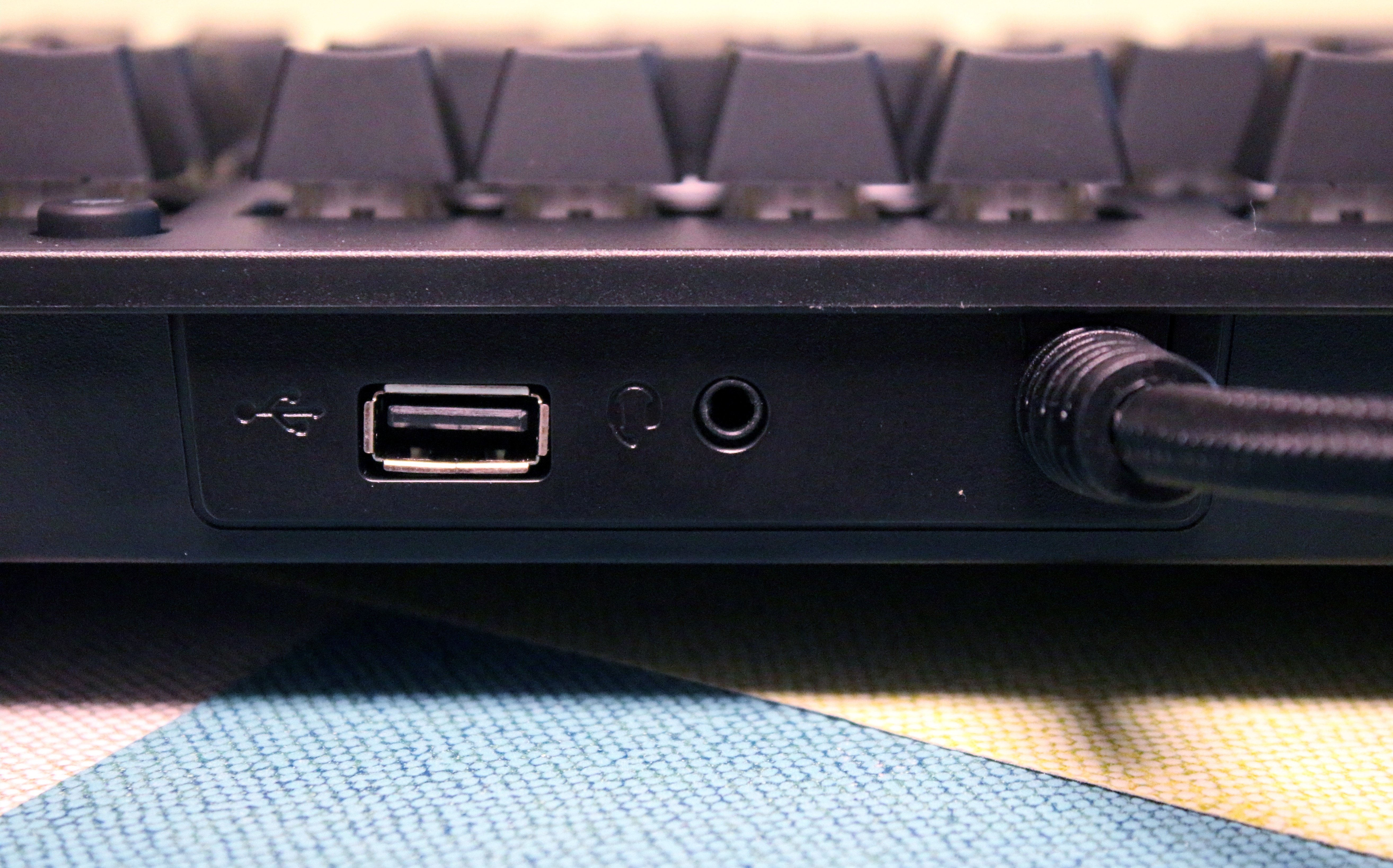 tt星脉银轴键盘,星脉x1银轴键盘