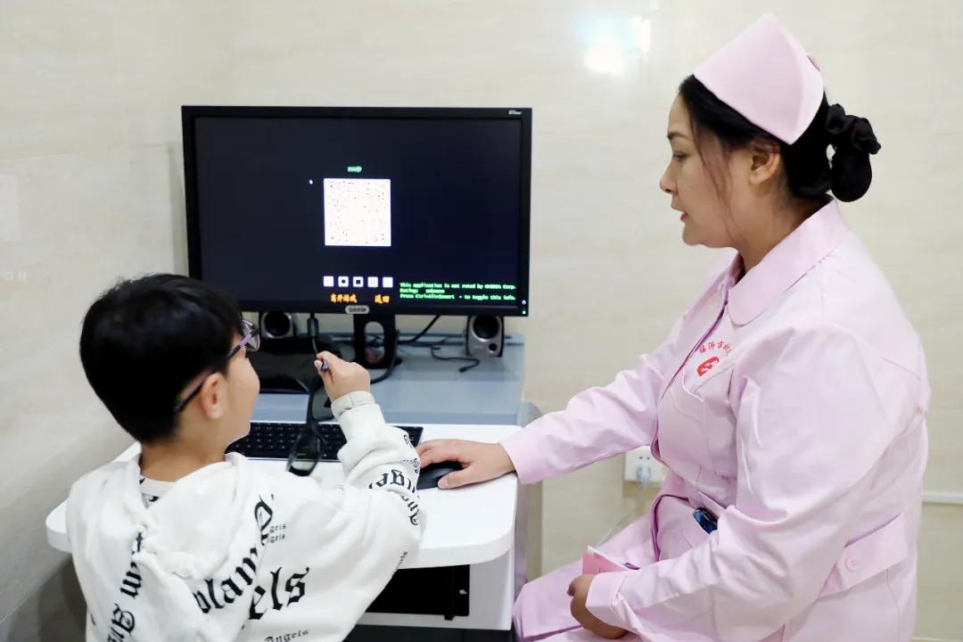 弱视训练3d立体动画,4d数字化弱视训练软件