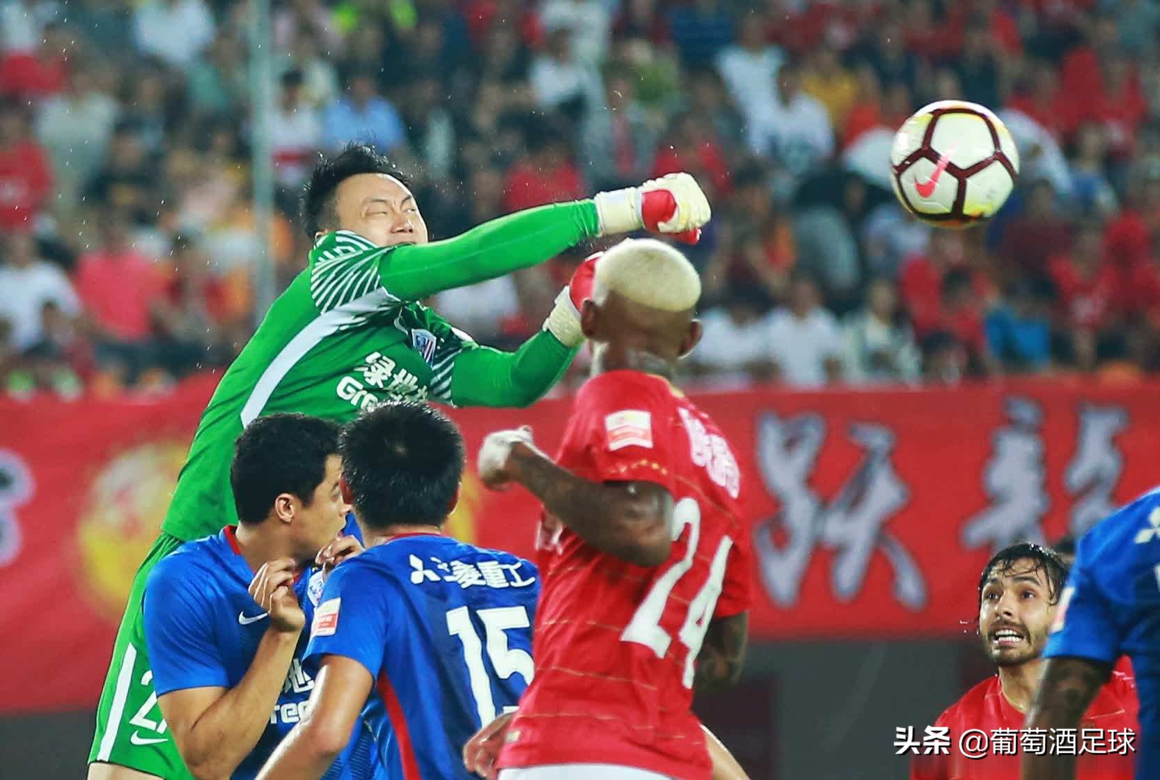 什么才是真正的足球魅力,什么才是中国足球