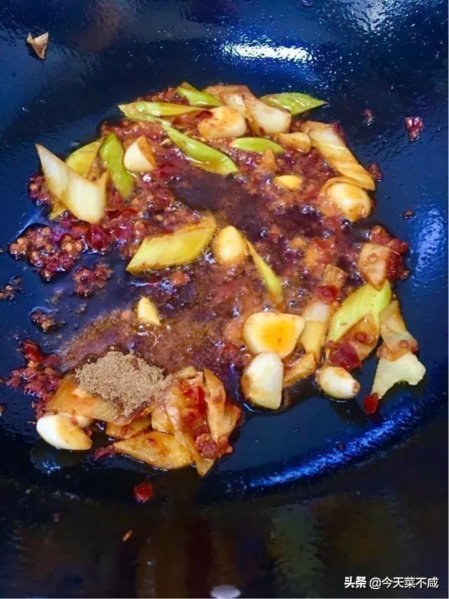 饭店大厨做平鱼最好吃的做法,美食平鱼的制作