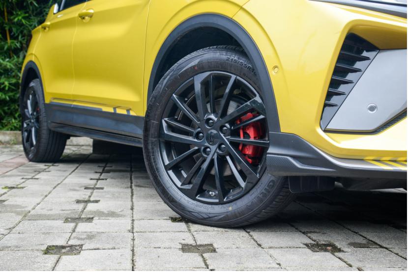 吉利缤越国产小钢炮贴车模,国产小钢炮吉利缤越pro