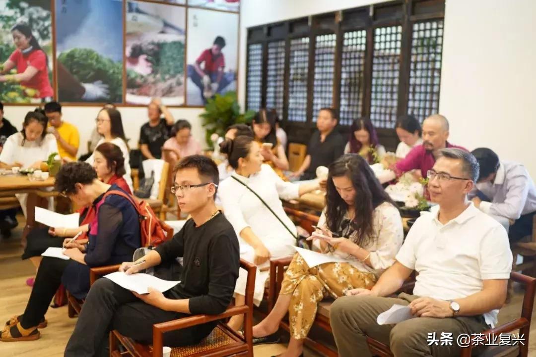 为什么用老班章做熟茶便宜,用老班章发酵的熟茶勐海有几家