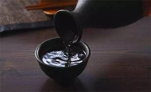 怎么选购茅台镇酱香酒,天津酱香酒如何选购