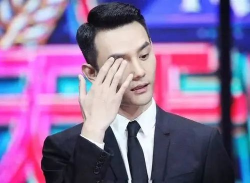 浪费掉颜值，又踢掉粉丝，王凯这个小“刚”炮也太难懂了吧