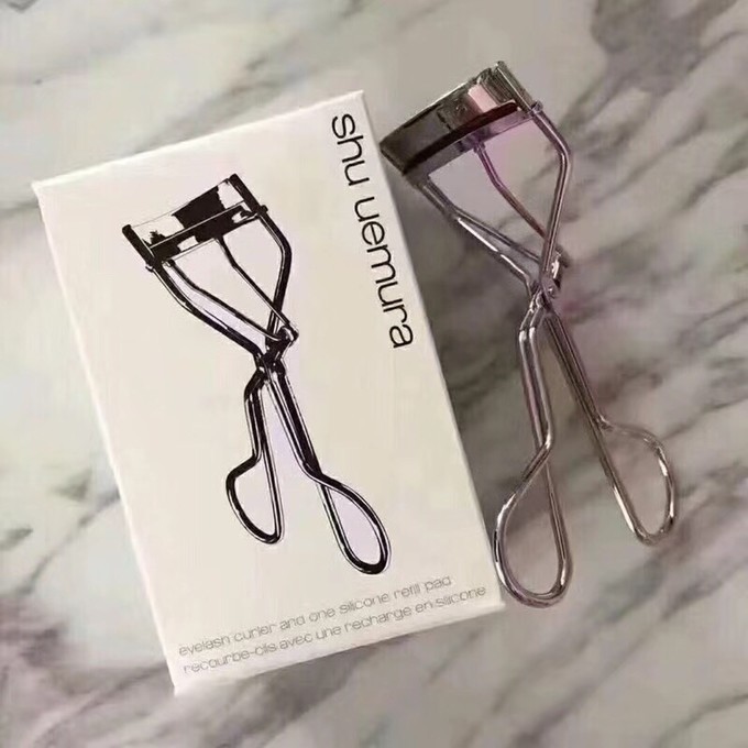 平价推荐彩妆眼影修容腮红三合一,好用健康的眼影彩妆推荐