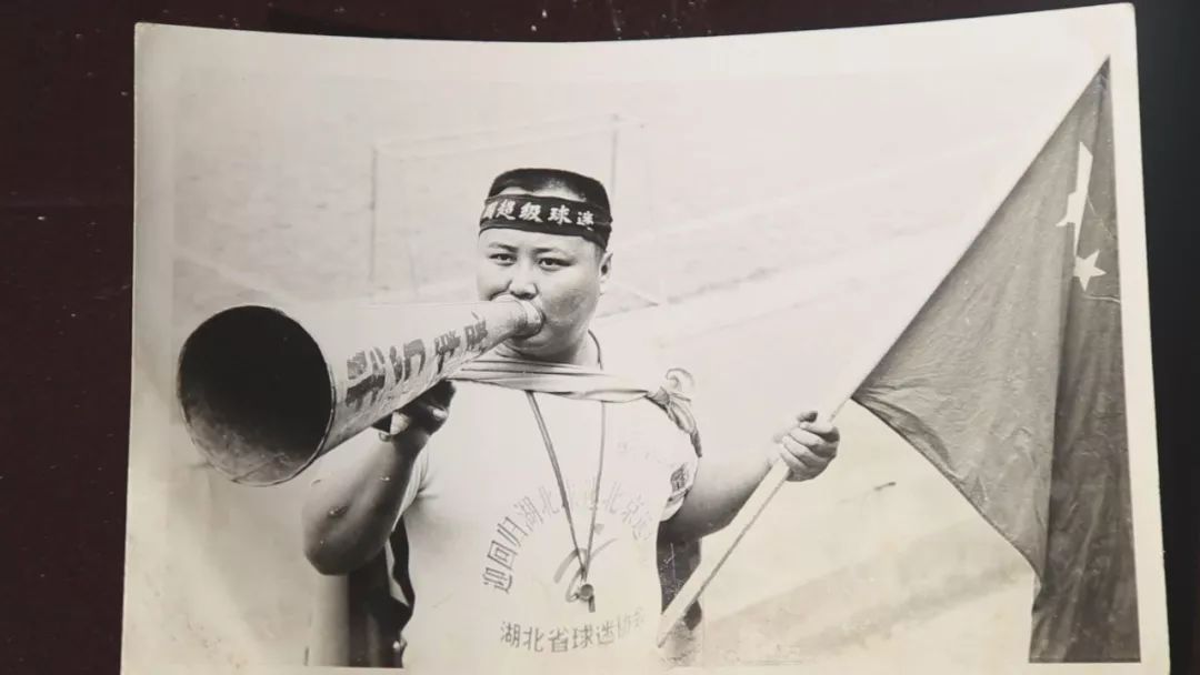 为武汉足球70年文化收藏展助阵,武汉70年代足球队