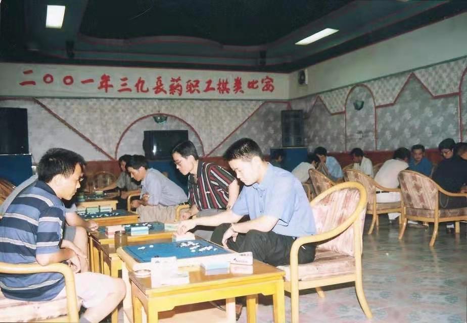 一座有光影又有历史的老厂――四川长征制药厂