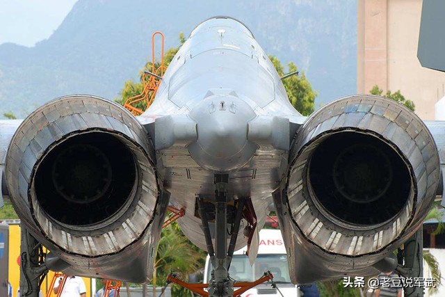 苏30mkk和苏30mk2有什么区别,苏27印度有吗