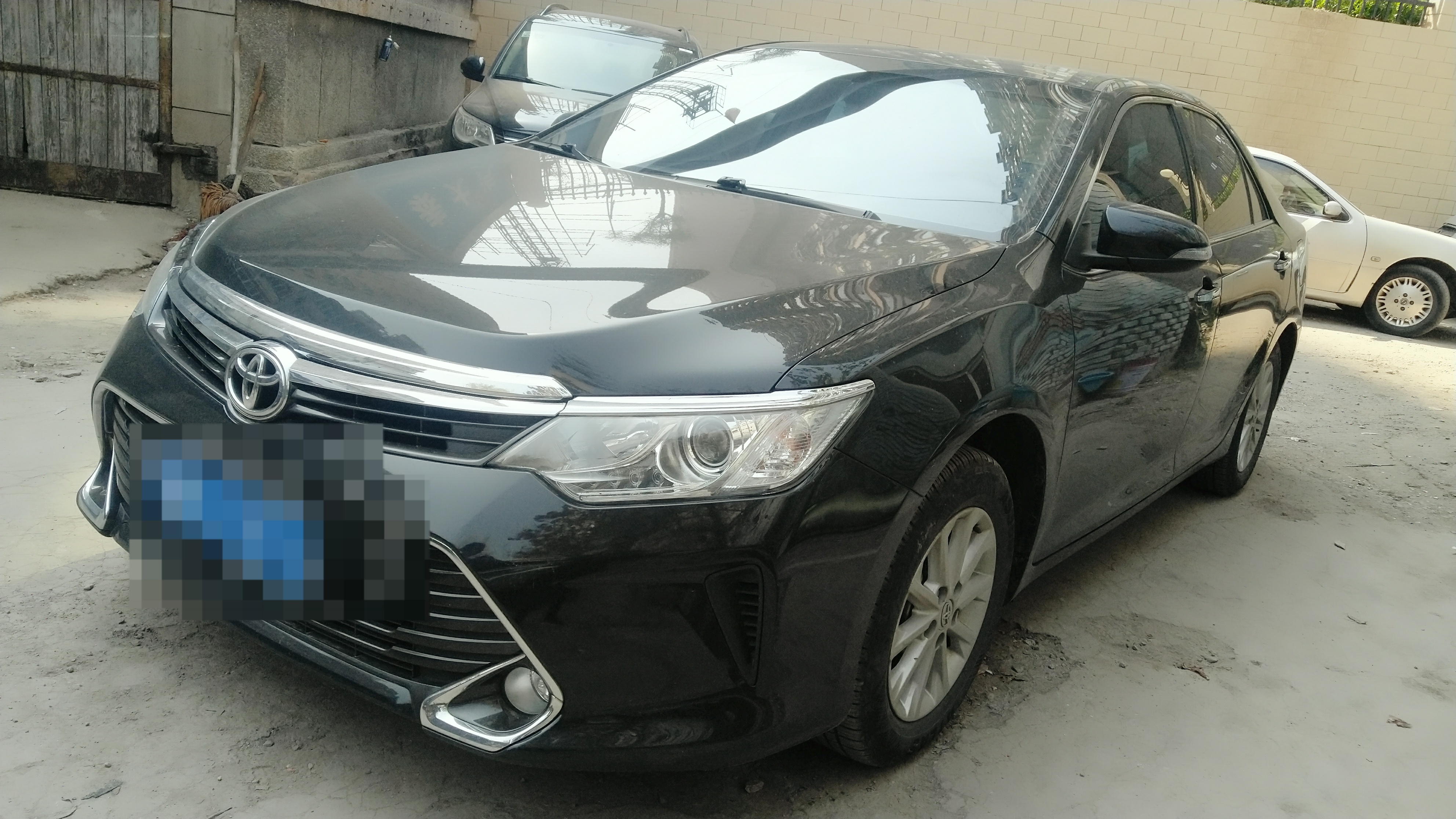 13万左右18款凯美瑞二手车,13万的凯美瑞值得买吗