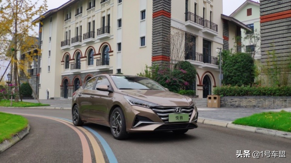 2020款现代悦纳手动炫酷版测评,现代悦纳试驾