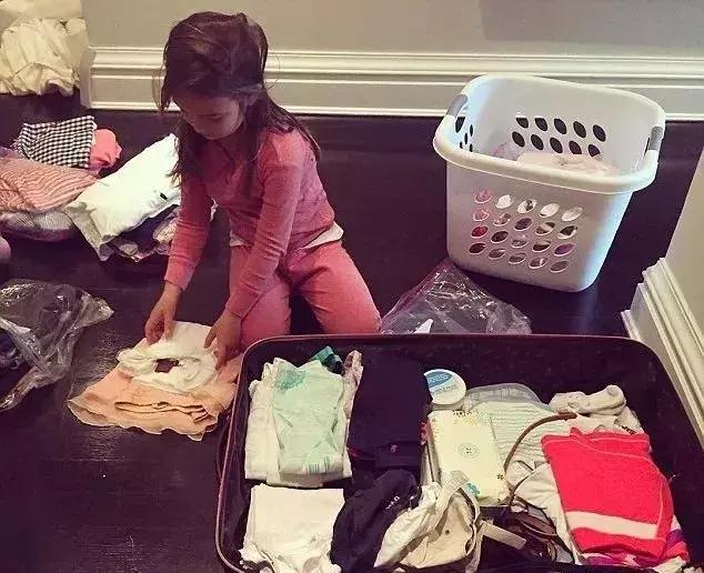 特朗普三个女儿合影照片,特朗普女儿100张罕见照片曝光