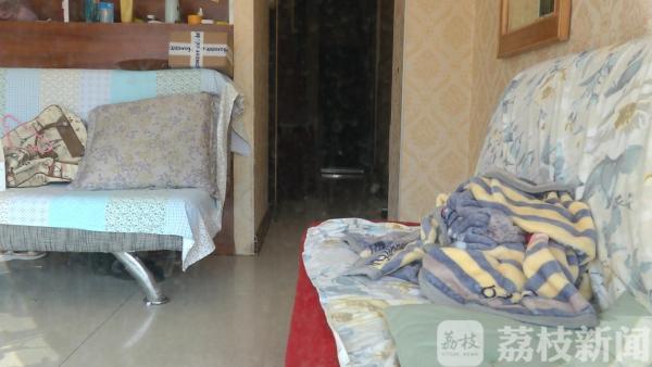 这个锁匠被罚了!警方防疫封的门,他竟去帮人家开锁