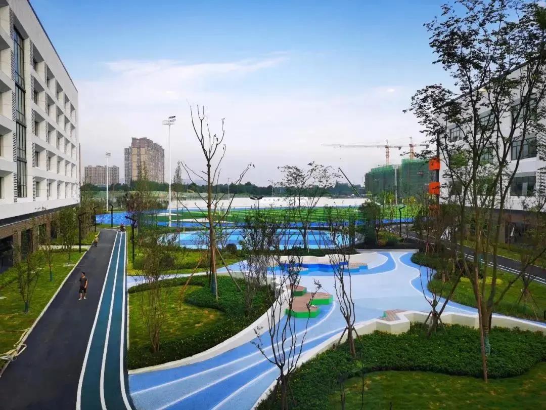 颜值冲锋，实力断后！一大批新学校曝光，太“刷脸”了