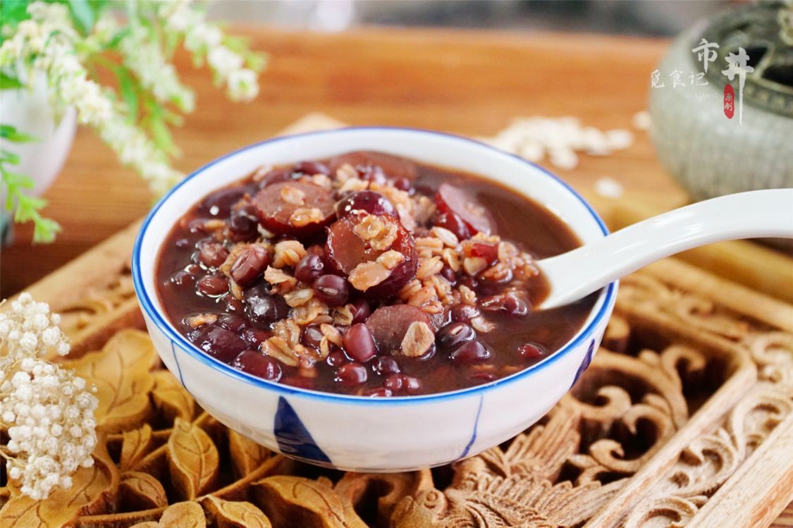 秋季三款补脾暖胃养生杂粮粥,秋天要多吃这三黑粥
