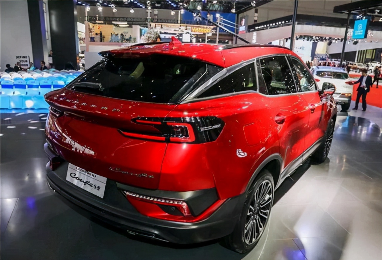 前脸*博兰**基尼，宝马发动机+8AT，猎豹旗舰SUV为何“胎死腹中”？