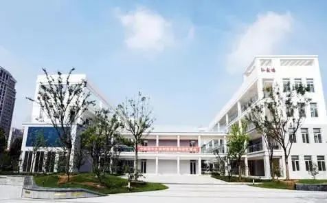 小禾评校｜西安交通大学苏州附属中学：求真、至善、达美